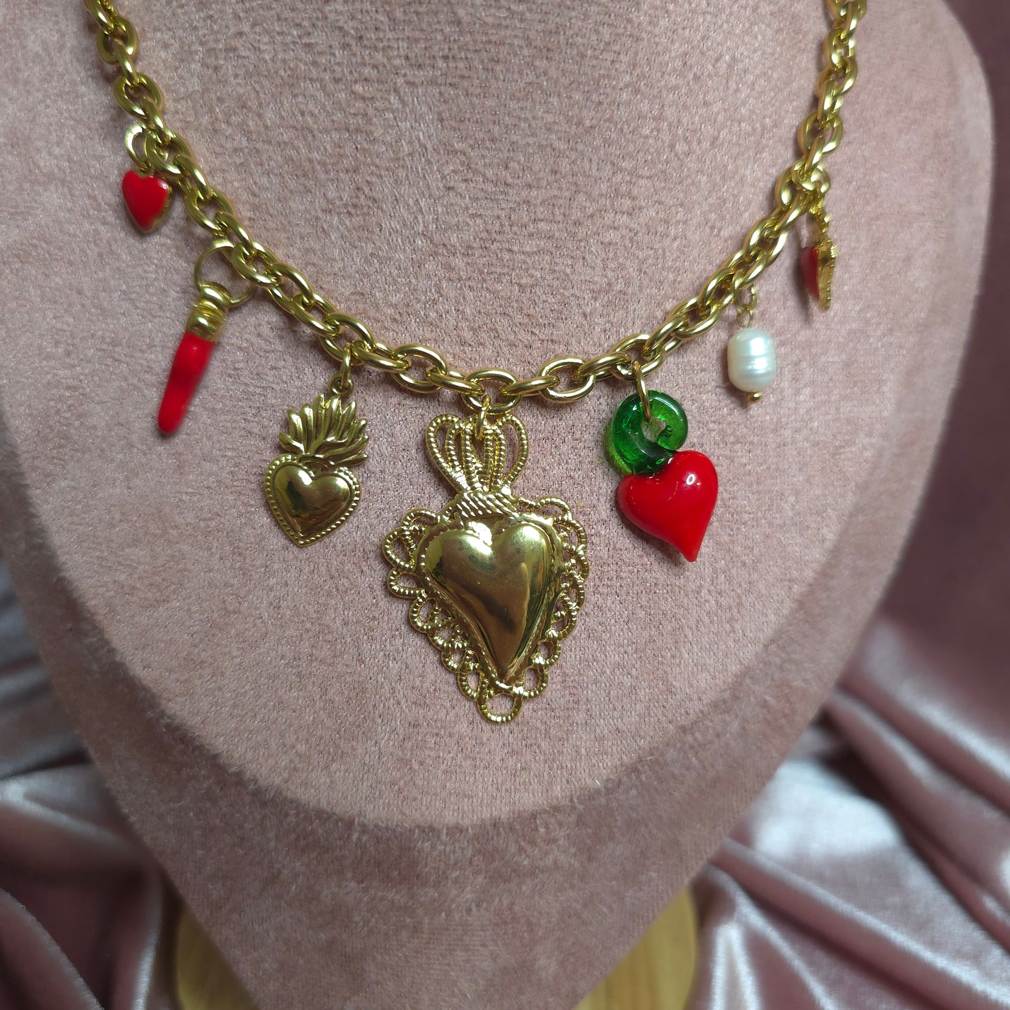 COLLIER ROUGE