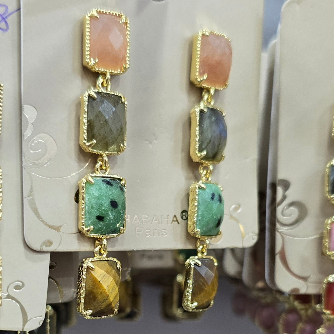 Boucle d'oreilles HABAHA Pierres Naturelles part 1