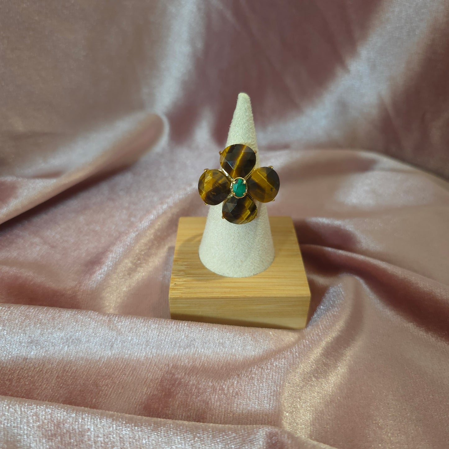 BAGUE FLEUR OEIL DE TIGRE
