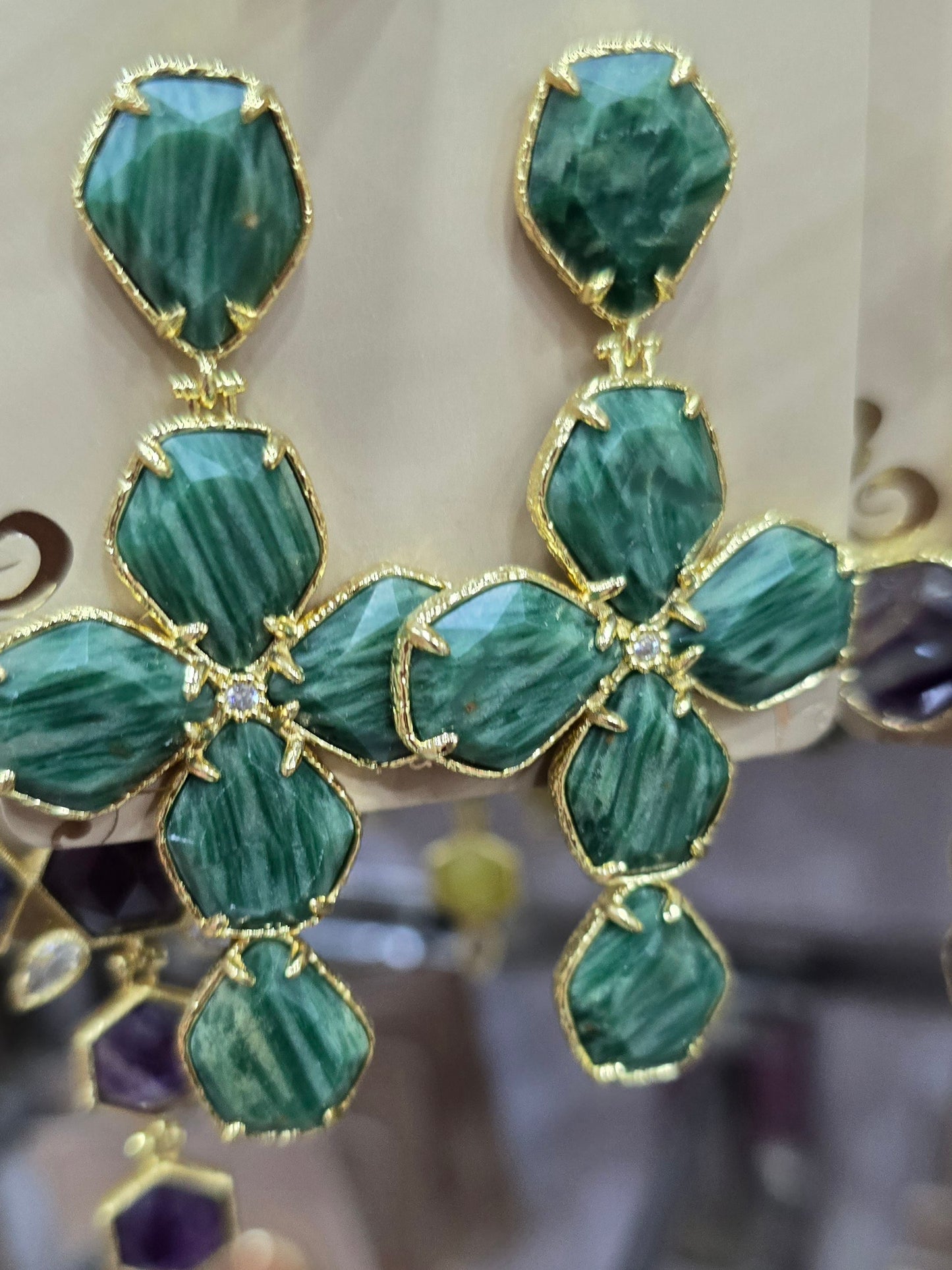 Boucle d'oreilles HABAHA Pierres Naturelles part 1