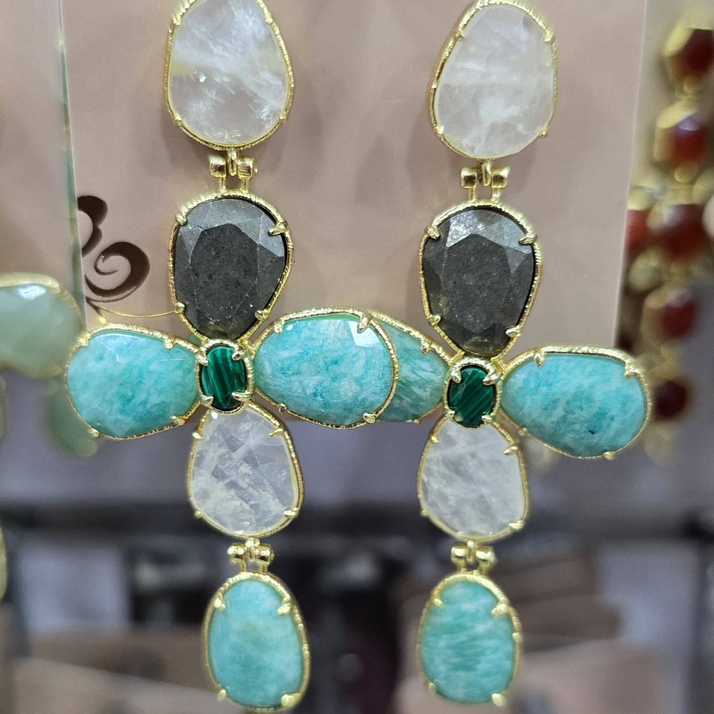 Boucle d'oreilles HABAHA Pierres Naturelles part 1