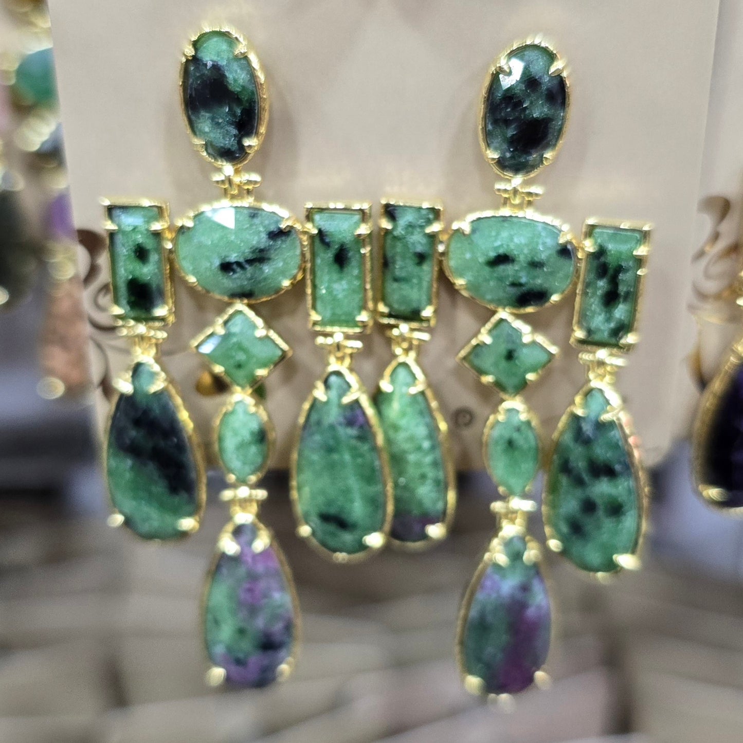 Boucle d'oreilles HABAHA Pierres Naturelles part 1