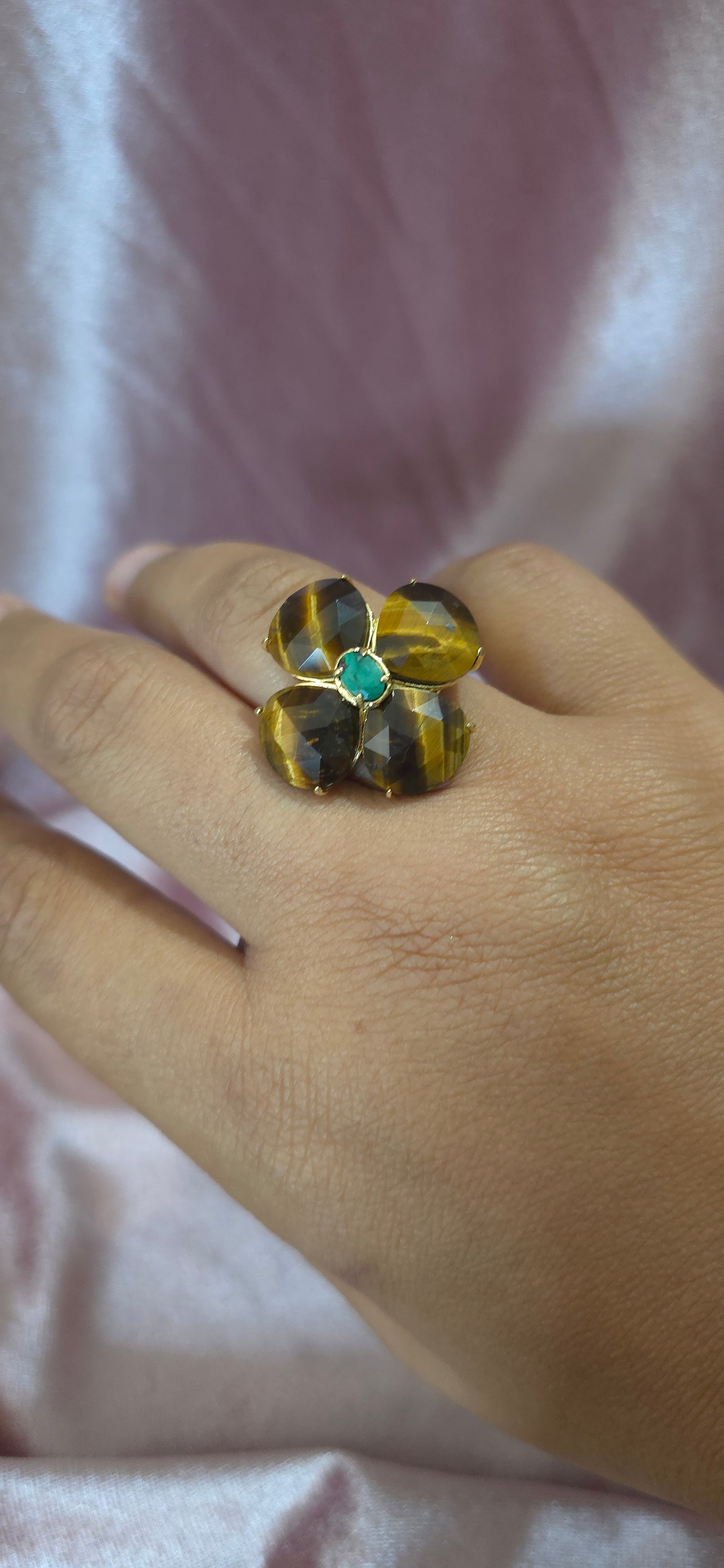 BAGUE FLEUR OEIL DE TIGRE