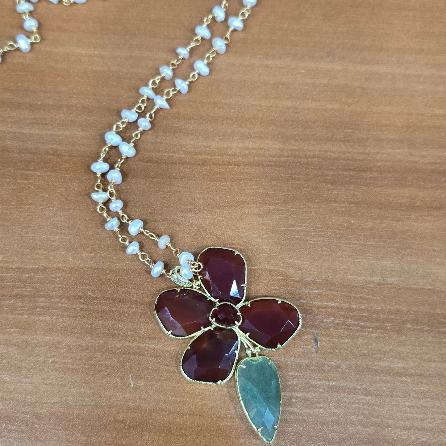 Sautoir et collier pierres naturelles