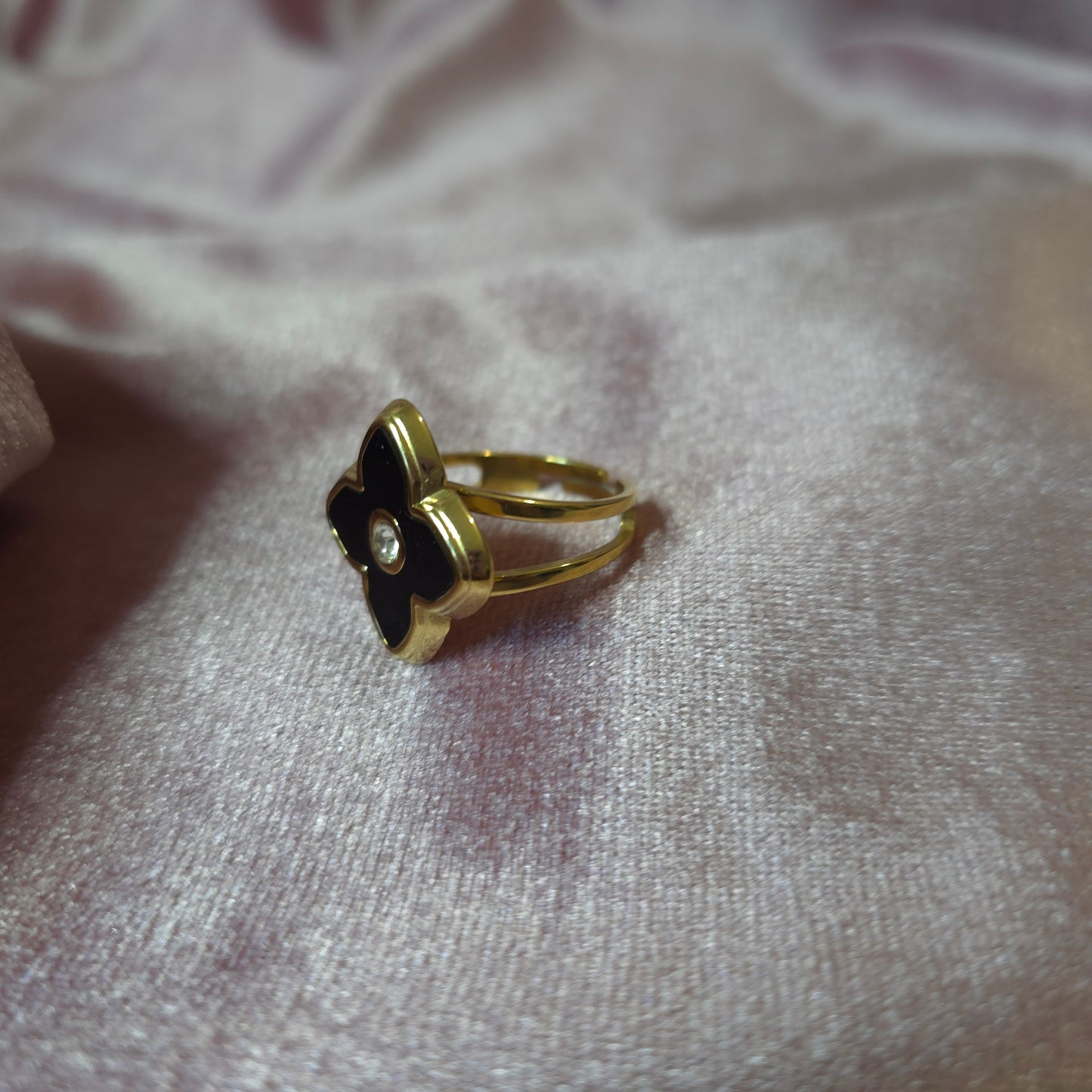 BAGUE ETOILE INSPI LV NOIRE