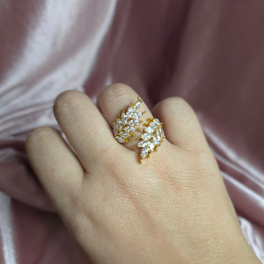 BAGUE STRASS FEUILLE