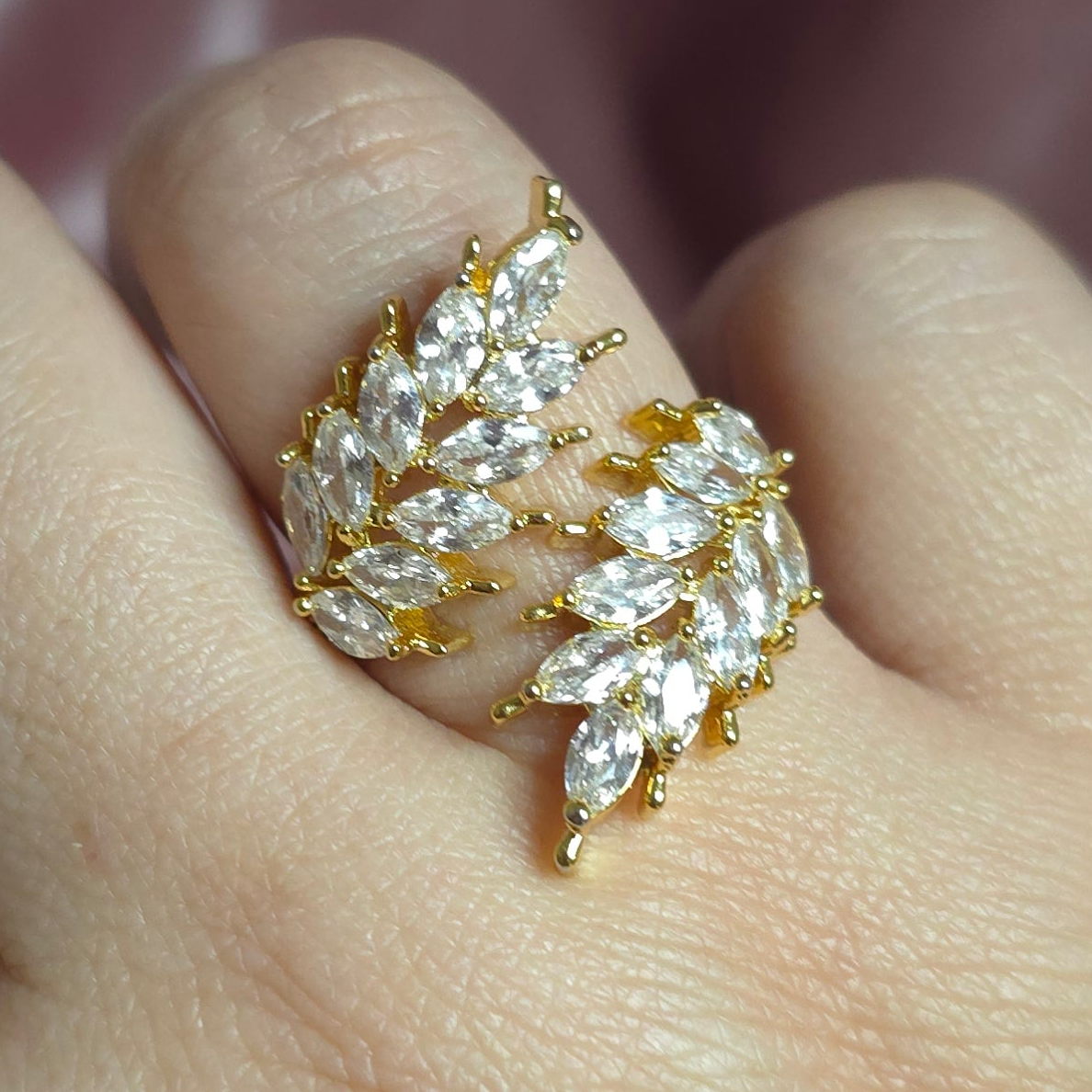 BAGUE STRASS FEUILLE