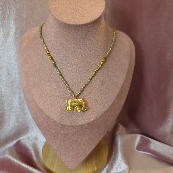 Collier pierre naturelle elephant Habaha paris