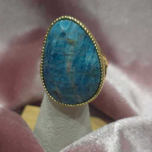 Bague ovoïde Apathite