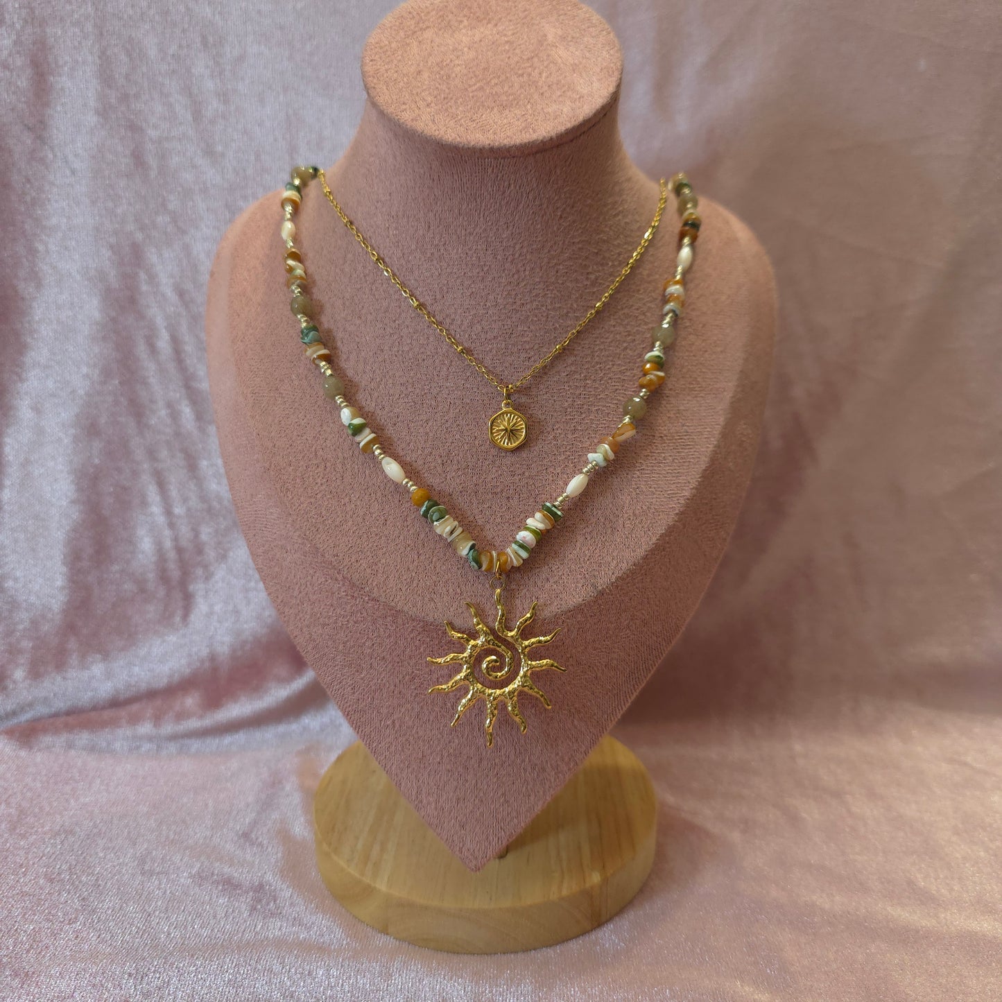 Collier 2