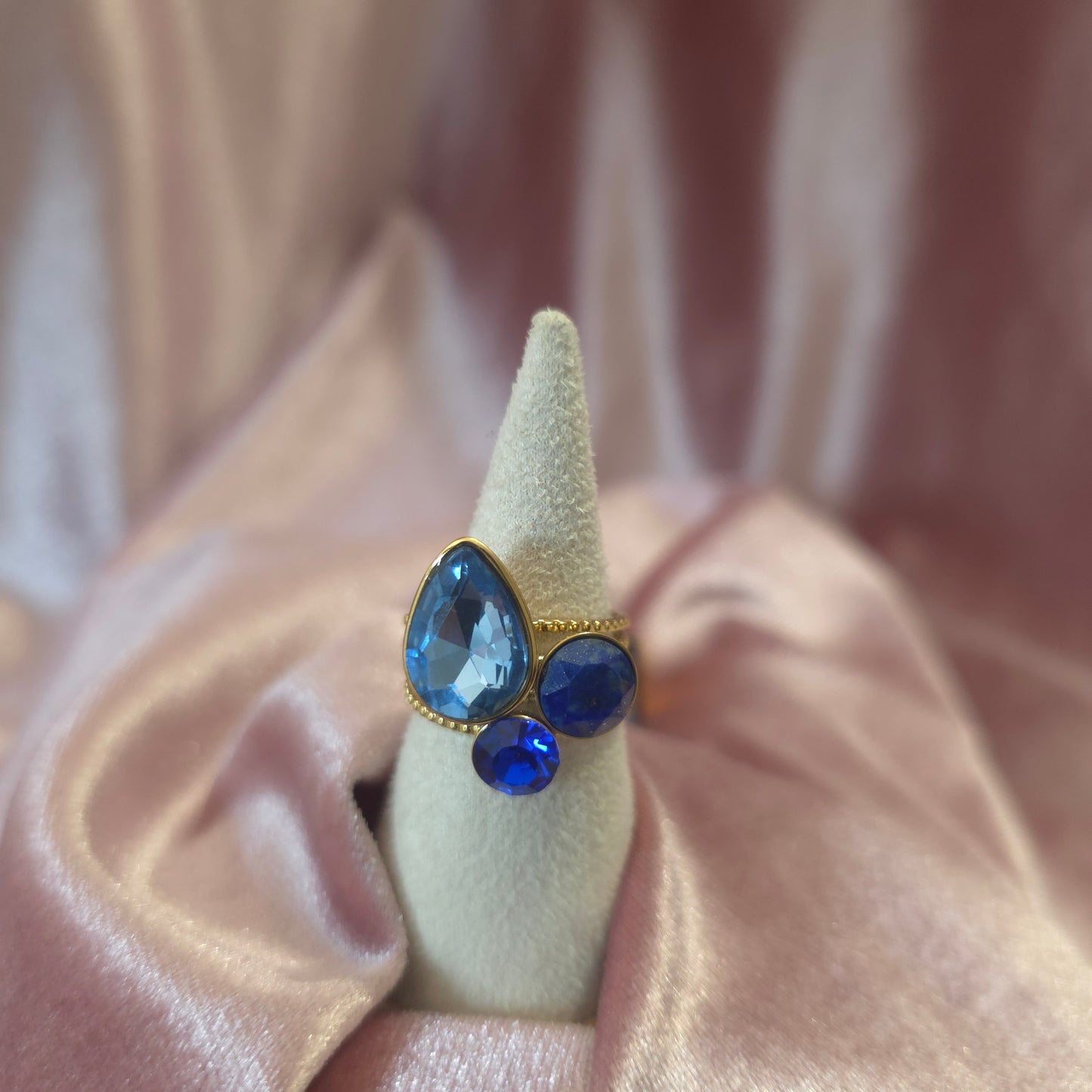 Bague cristal de verre bleu