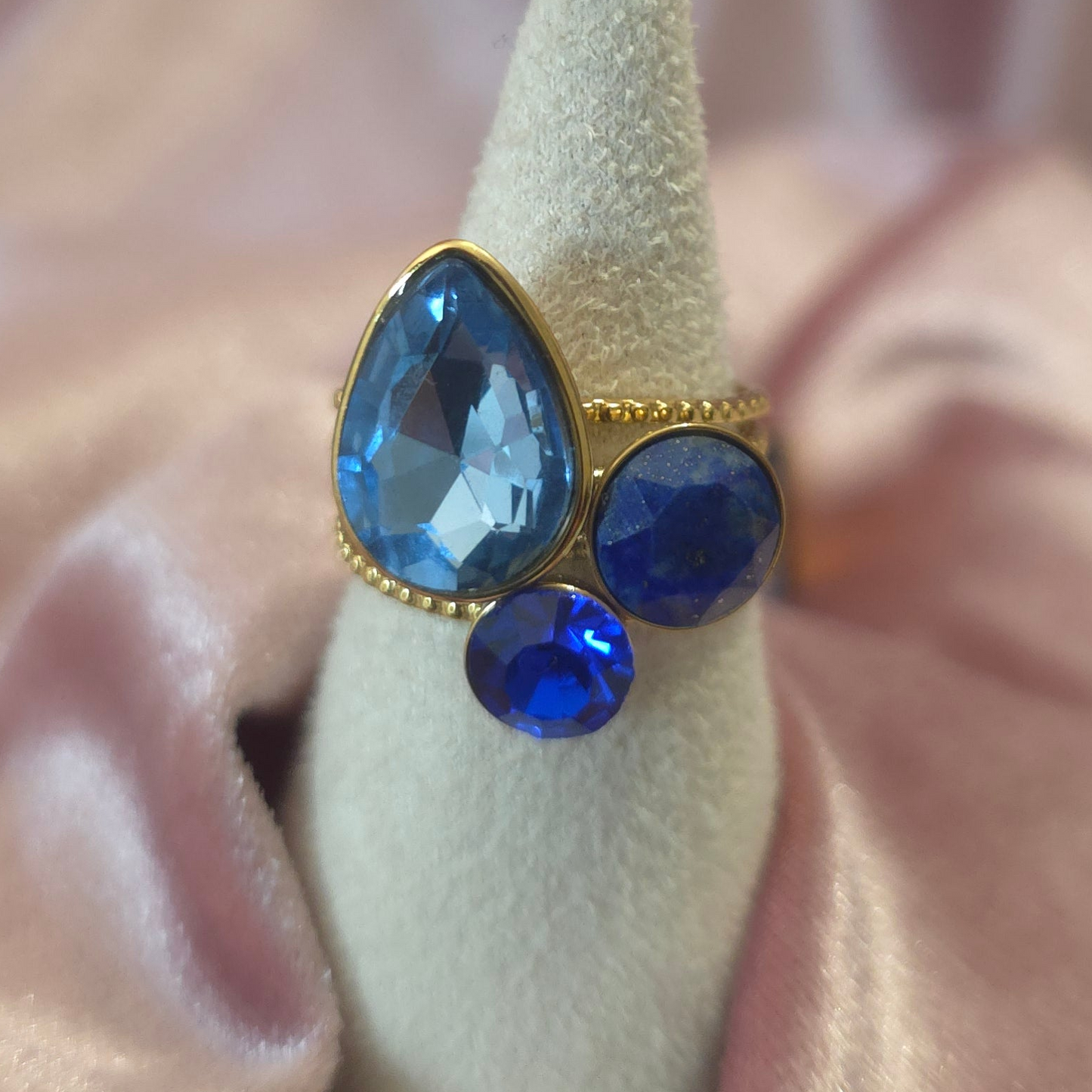 Bague cristal de verre bleu