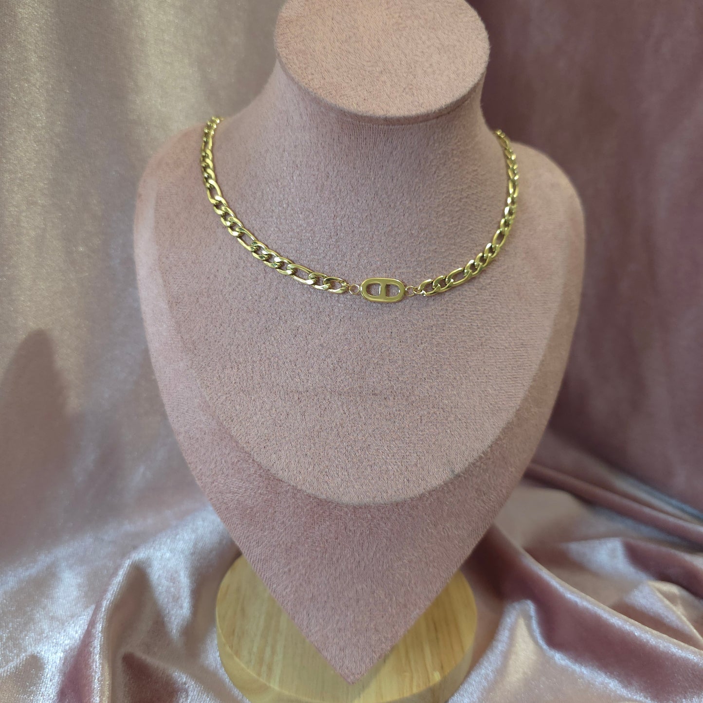Collier 2