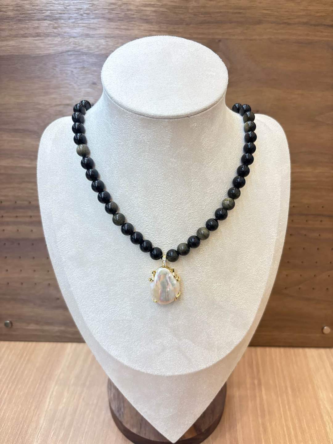 Collier HABAHA en Pierres Naturelles