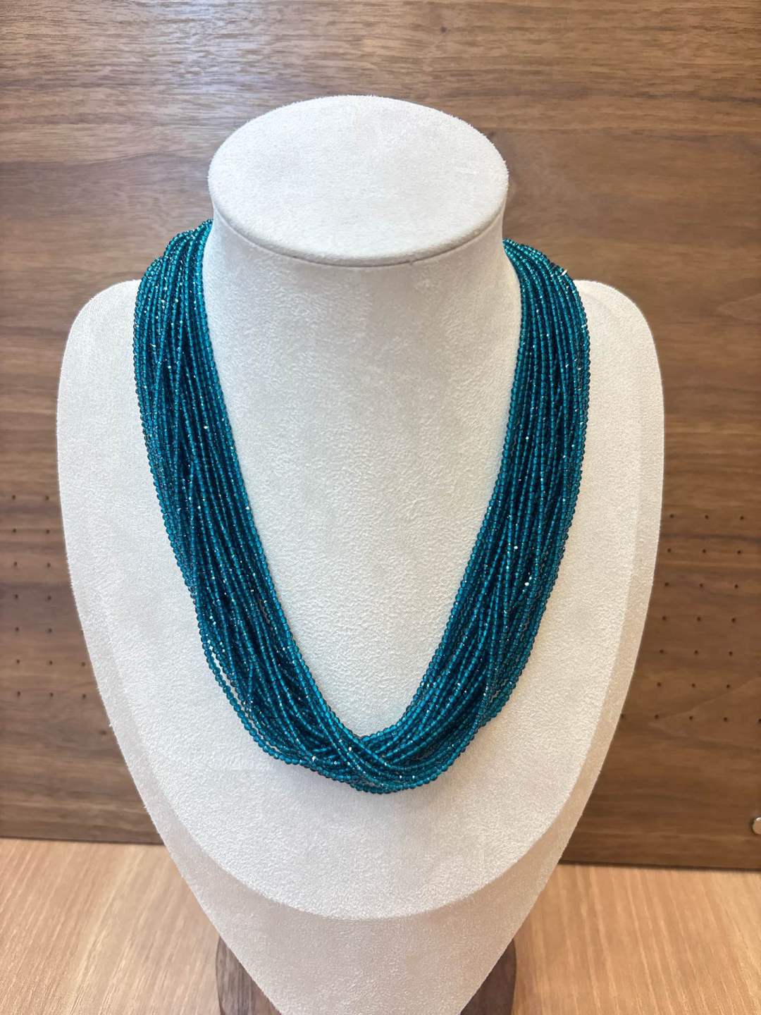 Collier HABAHA en Pierres Naturelles