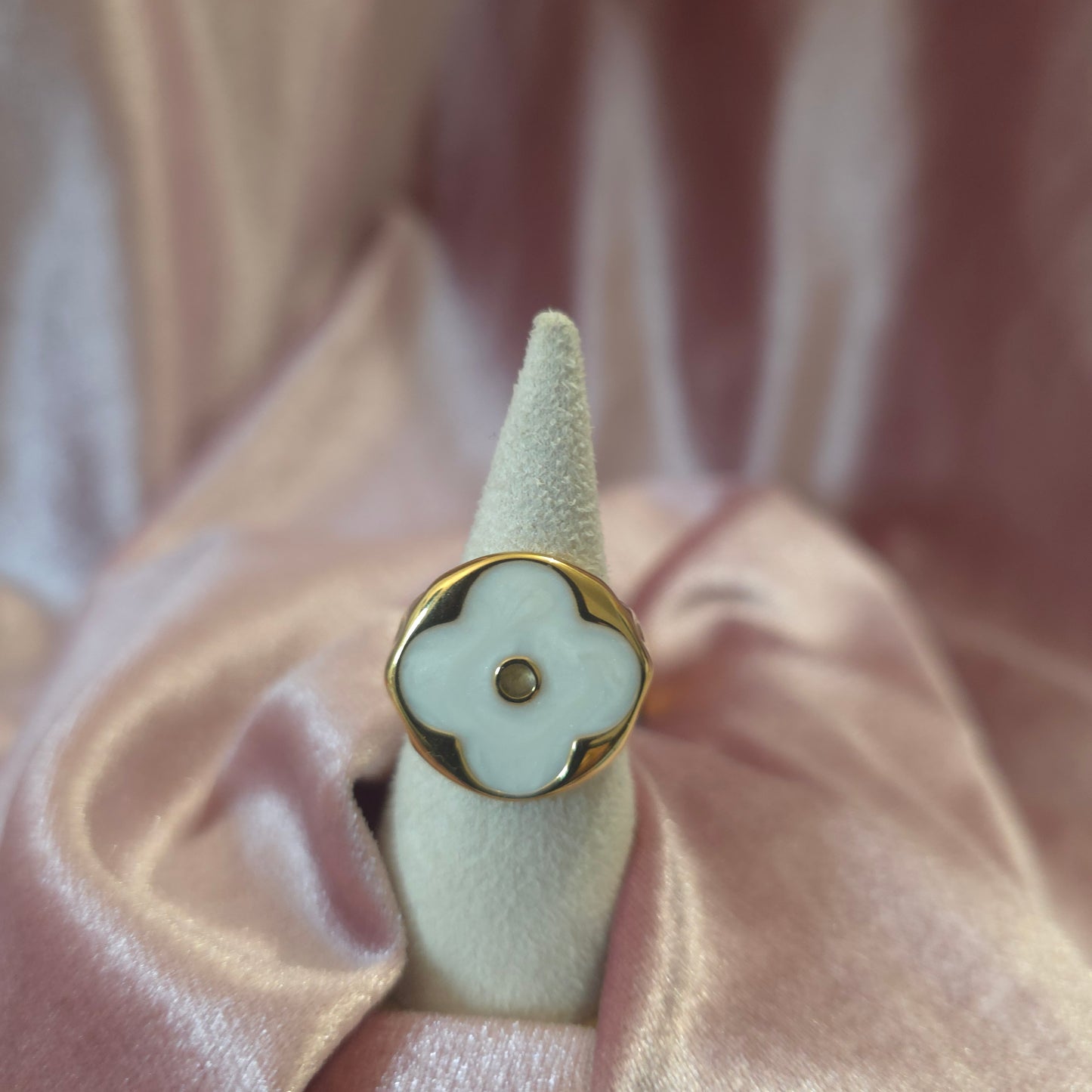 Bague Trefle Blanche INSPI LV