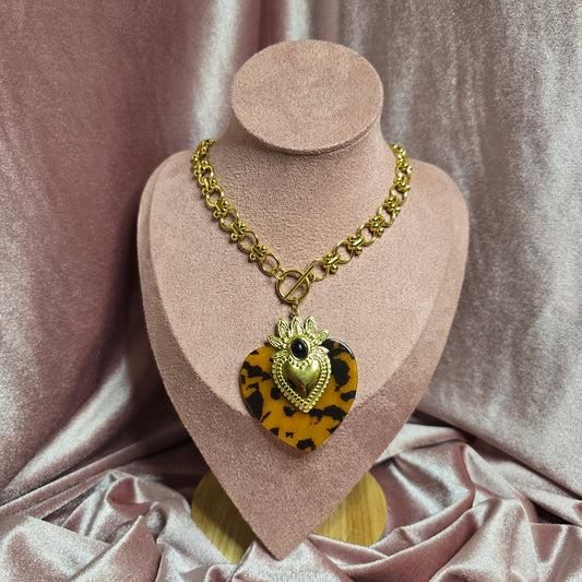 Collier 34