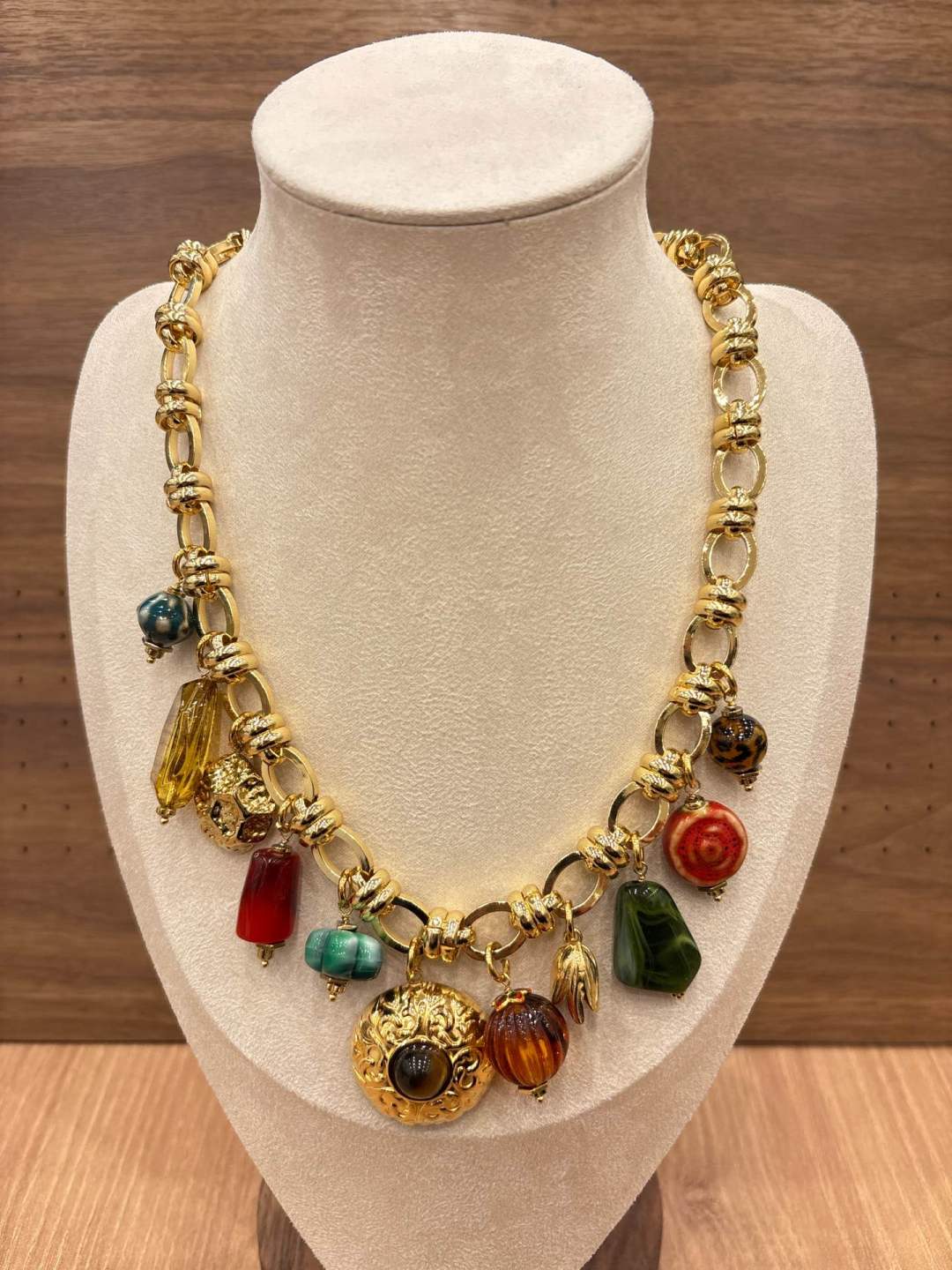 Collier HABAHA en Pierres Naturelles