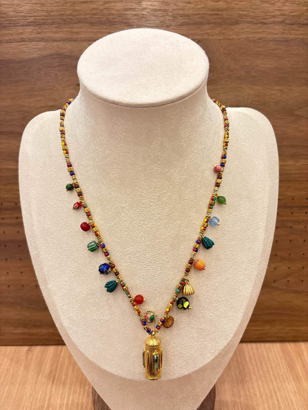 Collier HABAHA en Pierres Naturelles