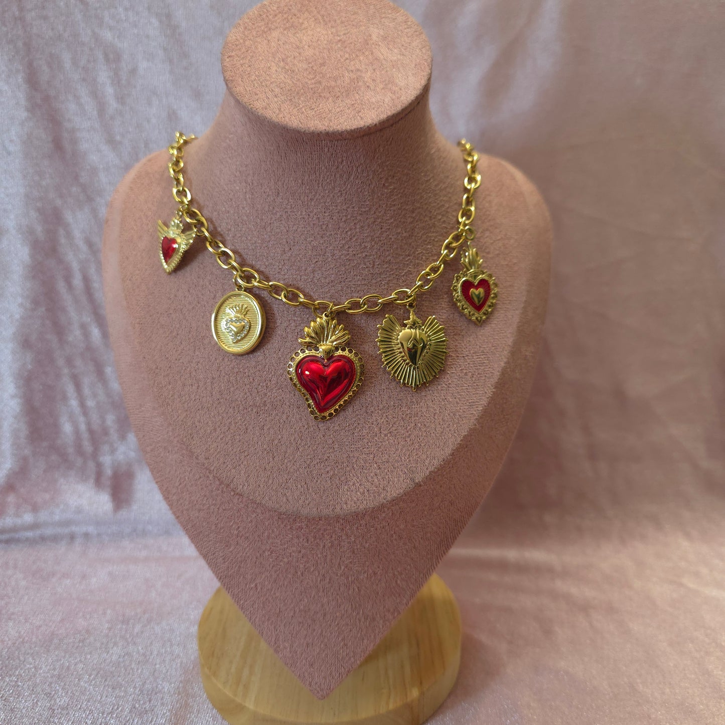 Collier 25