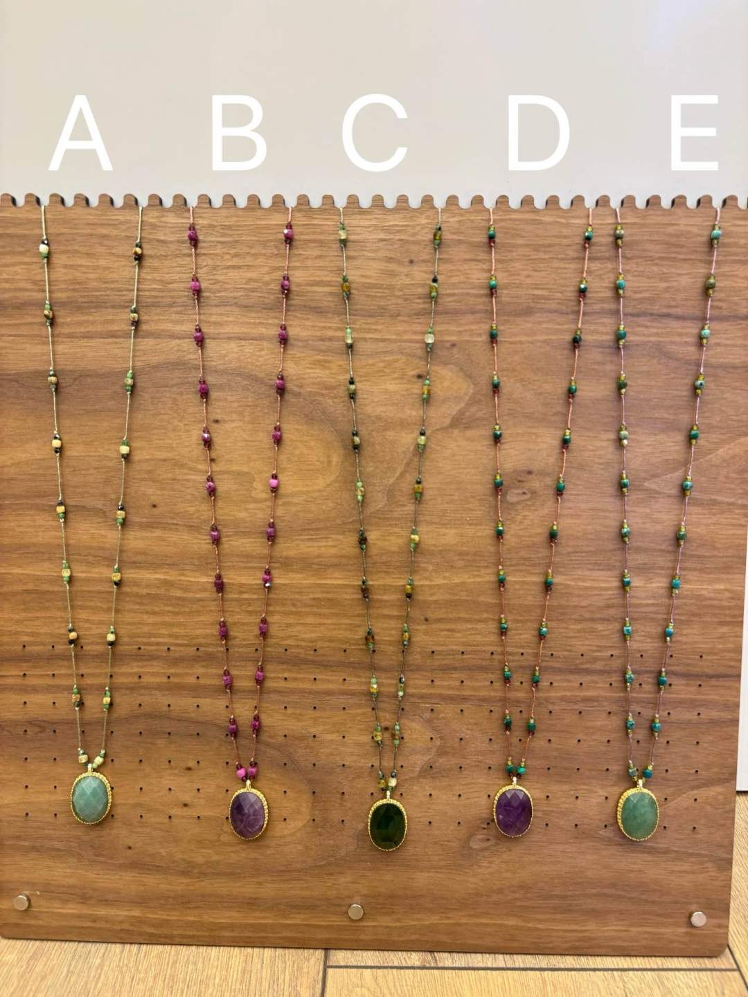 Collier HABAHA en Pierres Naturelles