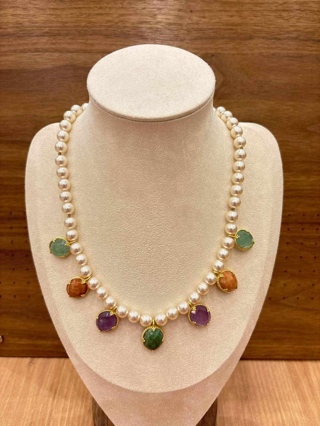 Collier HABAHA en Pierres Naturelles