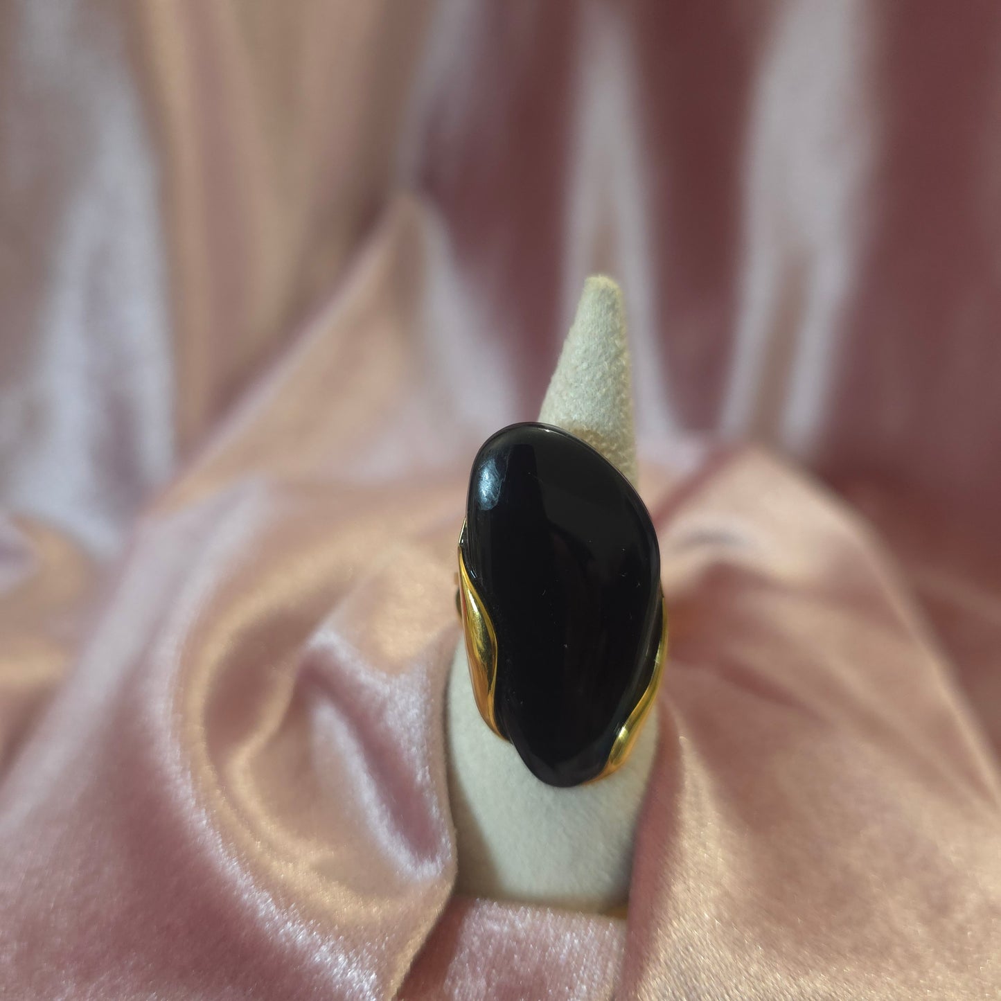 Bague allongée noire