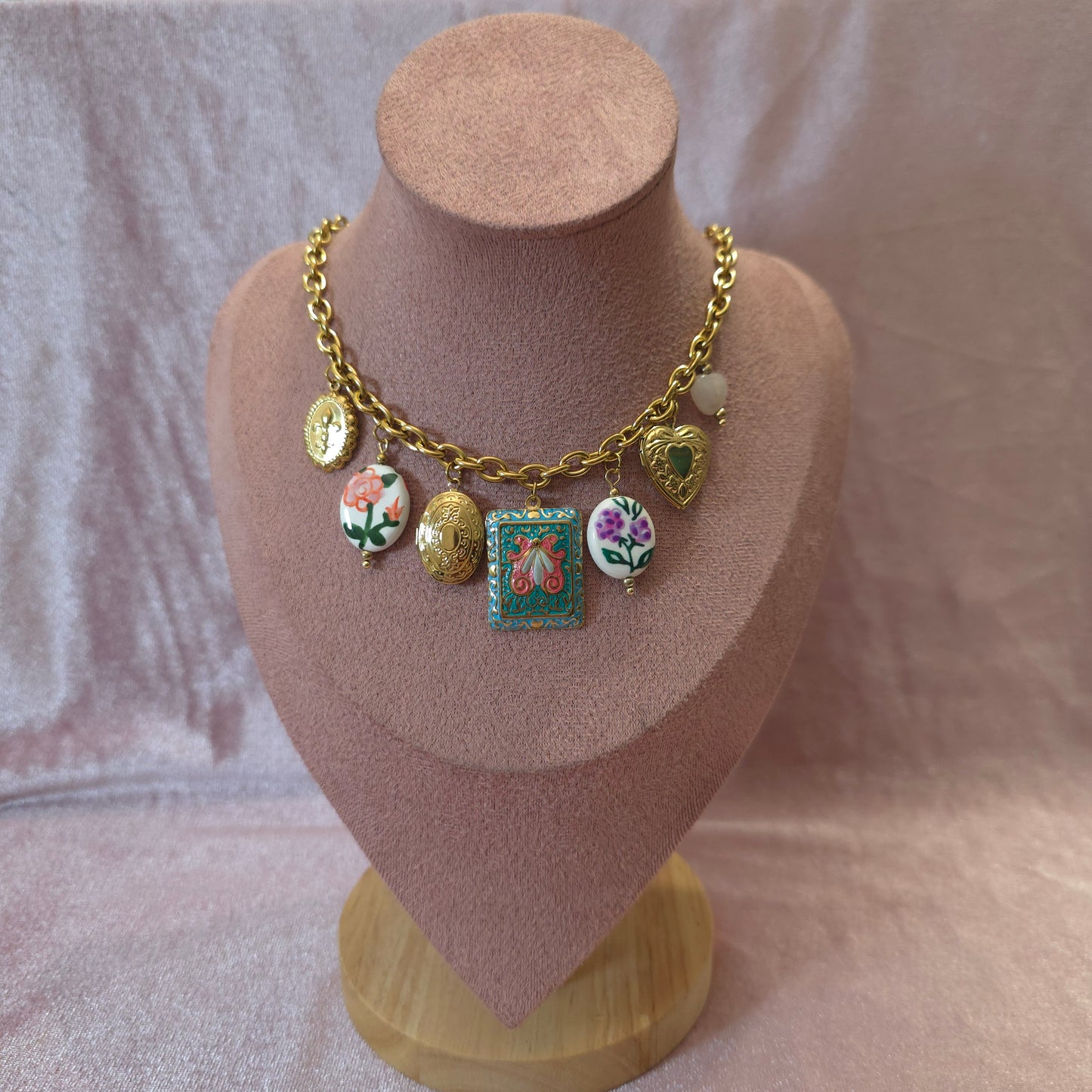 Collier 30