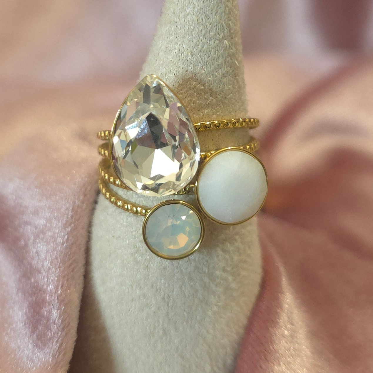 Bague cristal de verre blanche