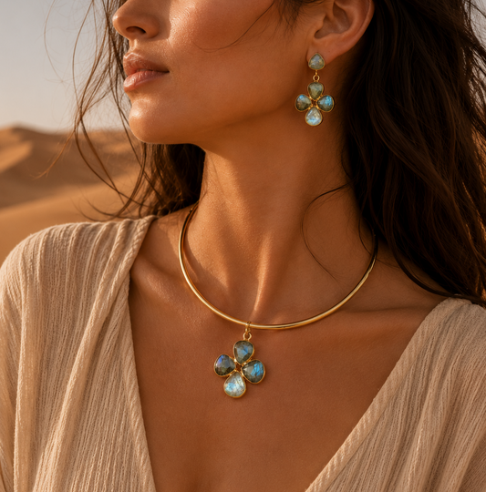 Collier lys labra