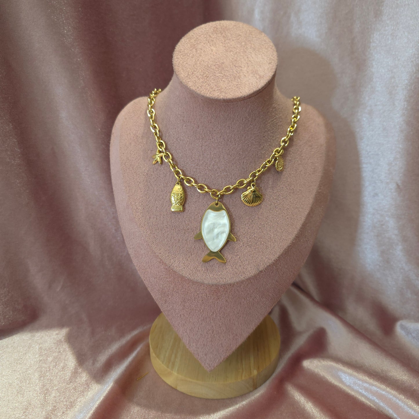 Collier 59