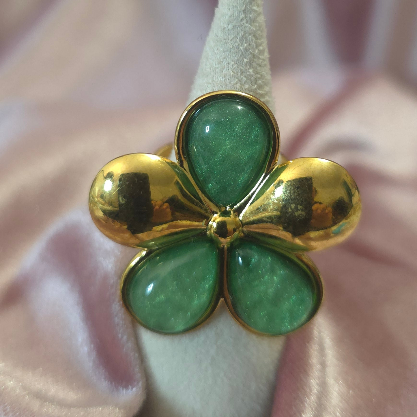 Bague fleur verte