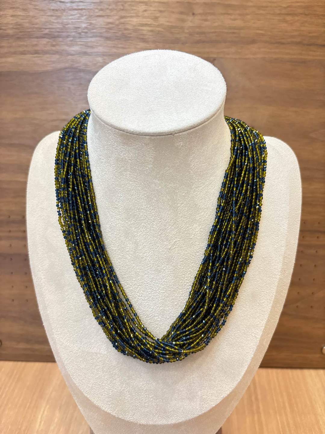 Collier HABAHA en Pierres Naturelles