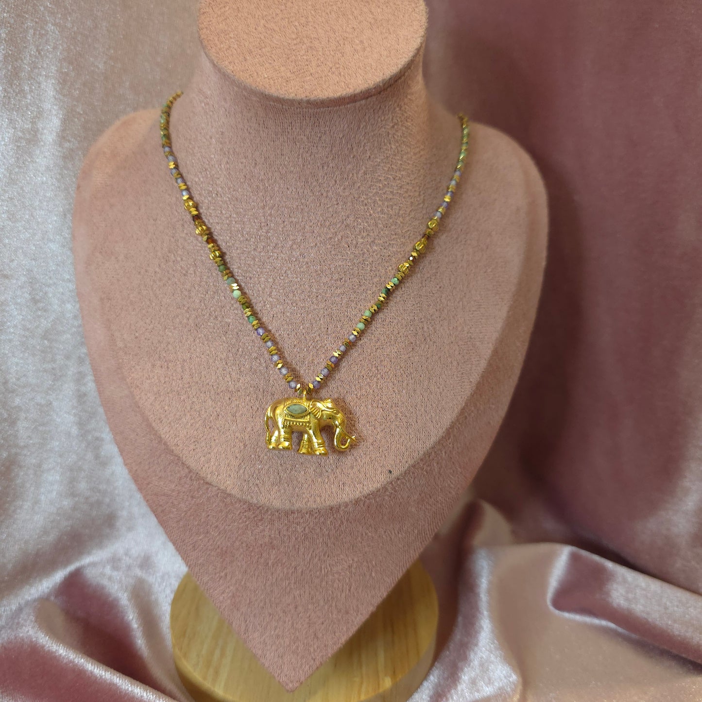 Collier Élephant Habaha