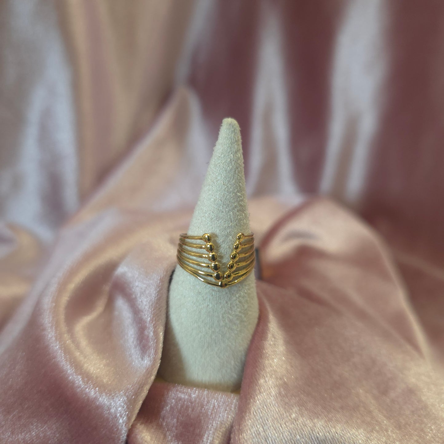 Bague V