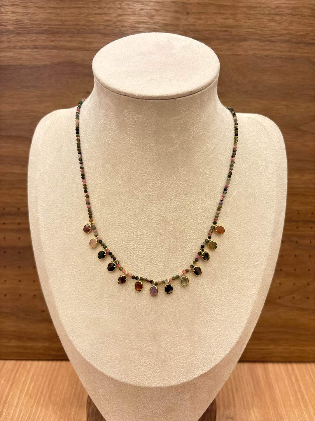 Collier HABAHA en Pierres Naturelles