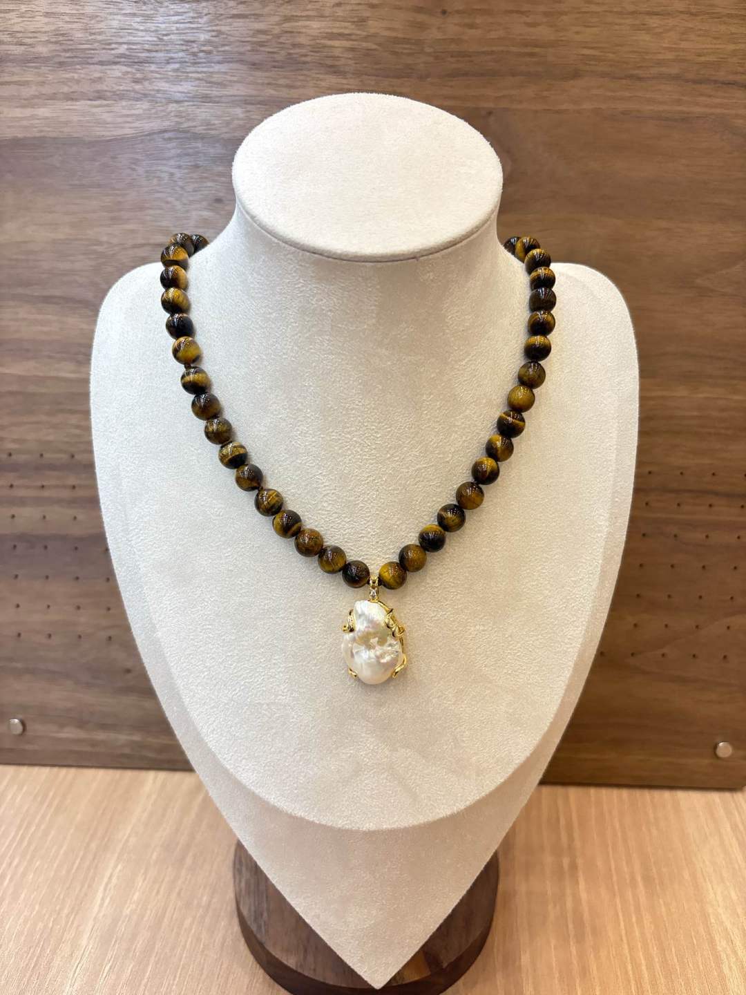 Collier HABAHA en Pierres Naturelles
