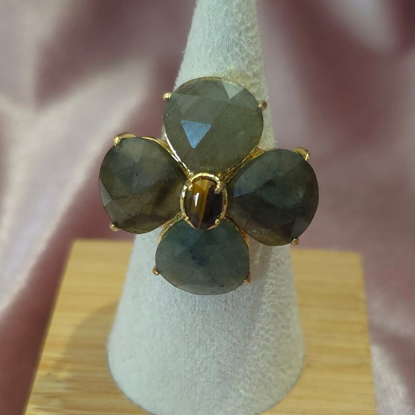 Bague Fleur Labradorite