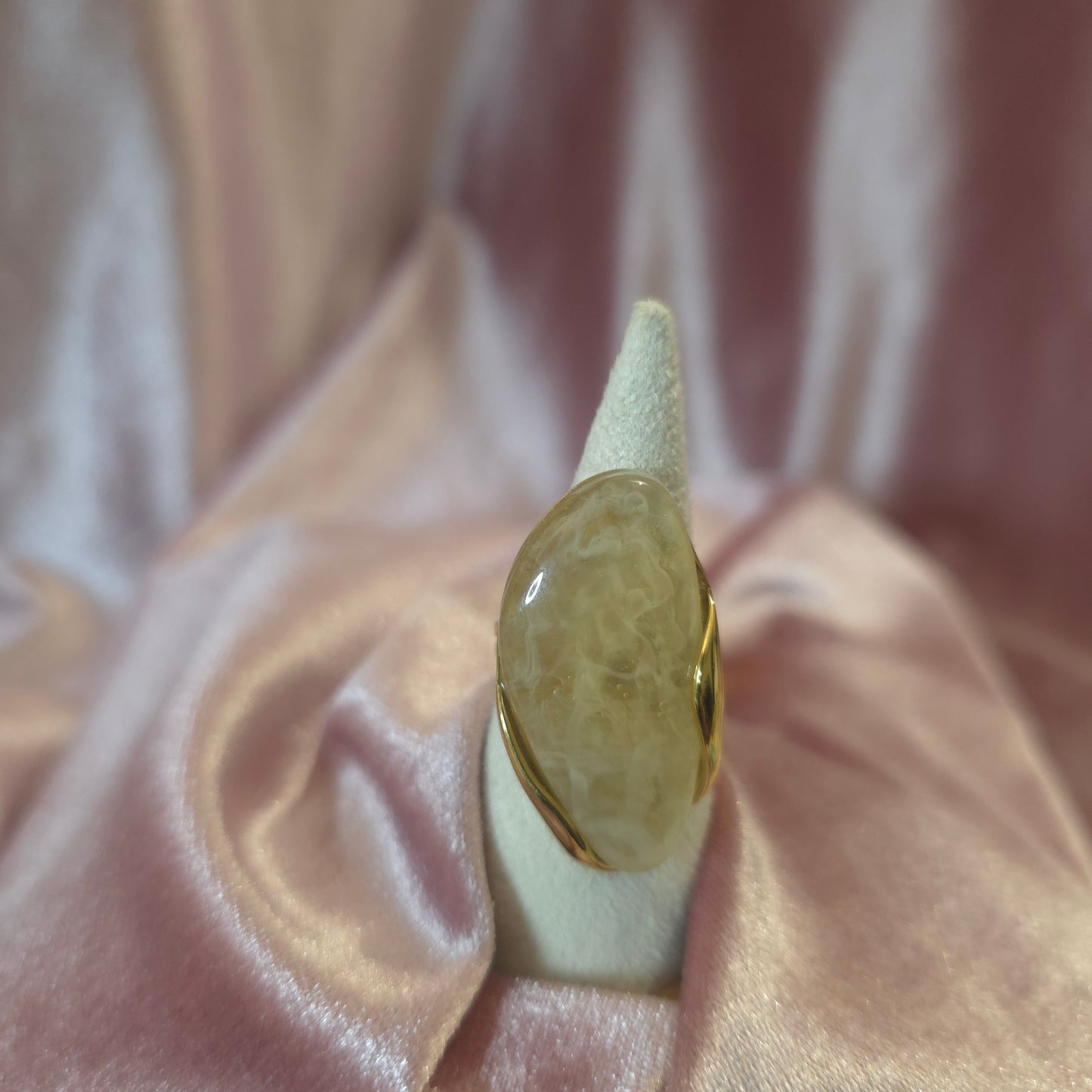 Bague allongée doré