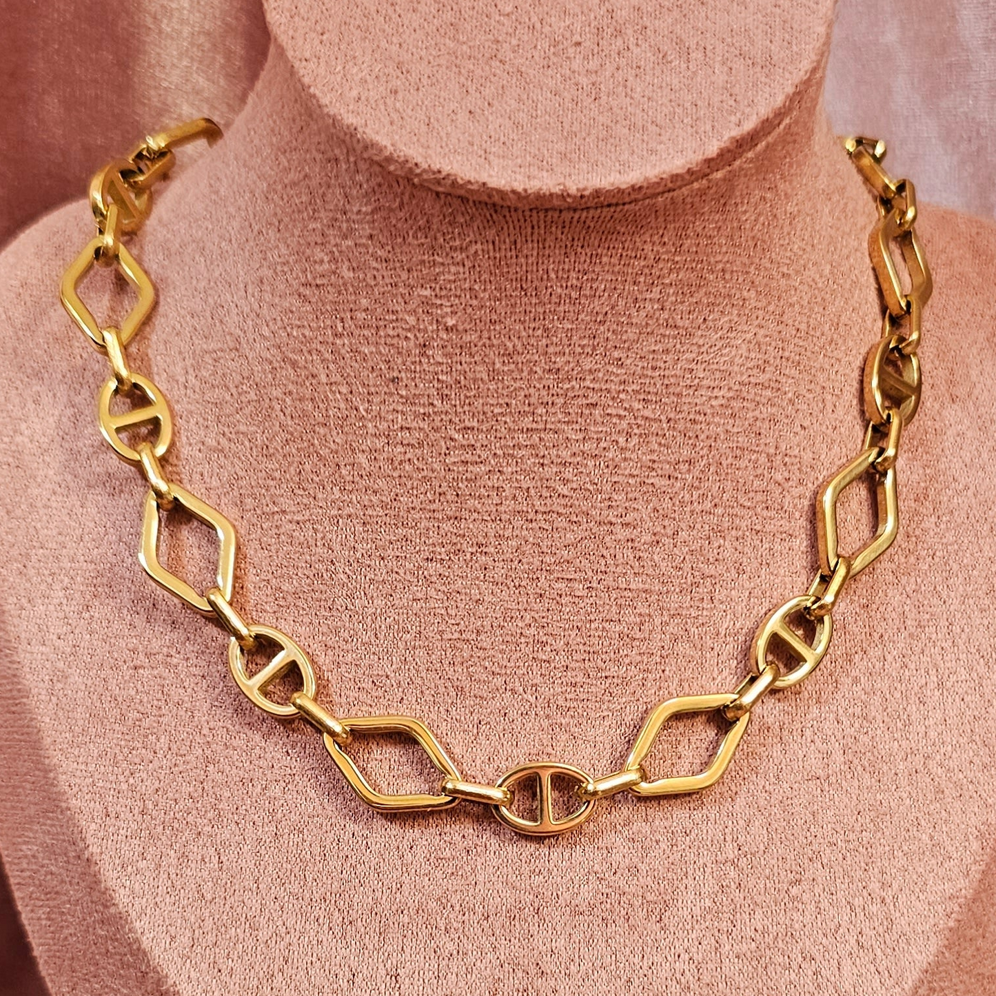 COLLIER SUCCÈS