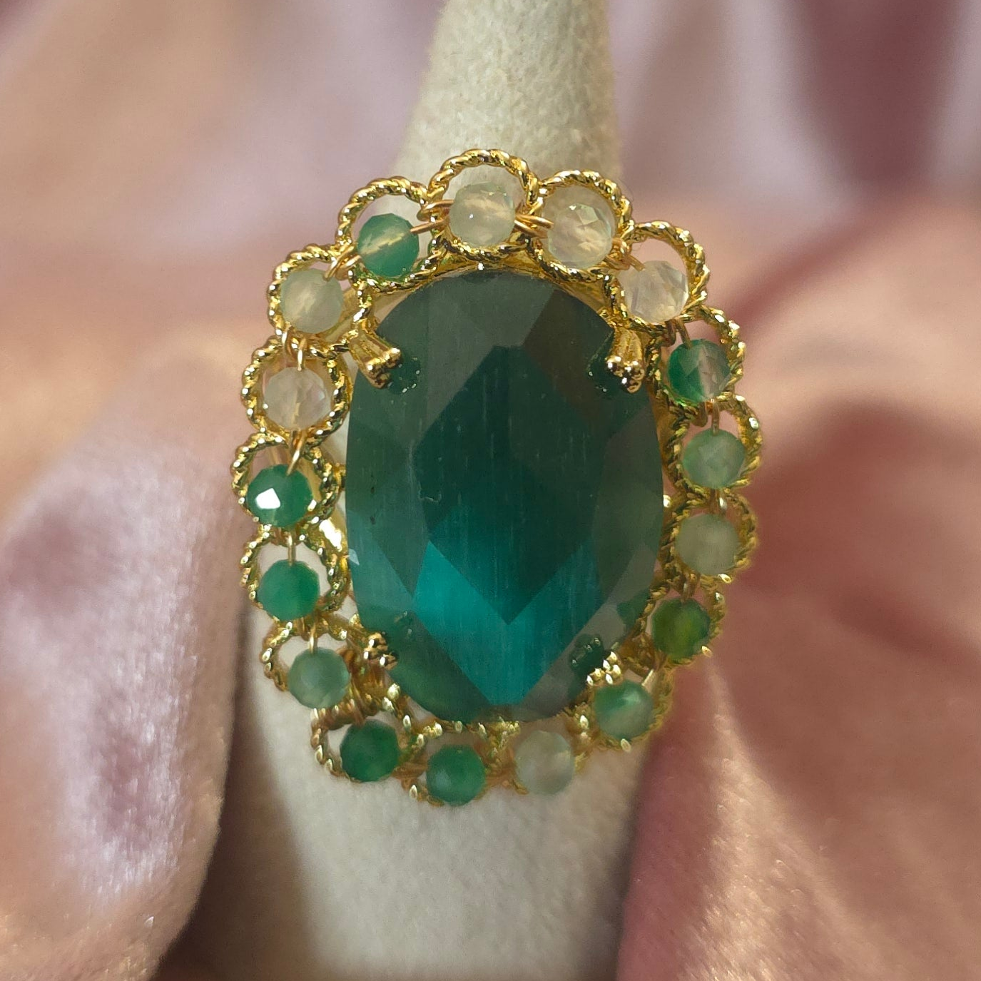 Bague oeil de chat emeraude