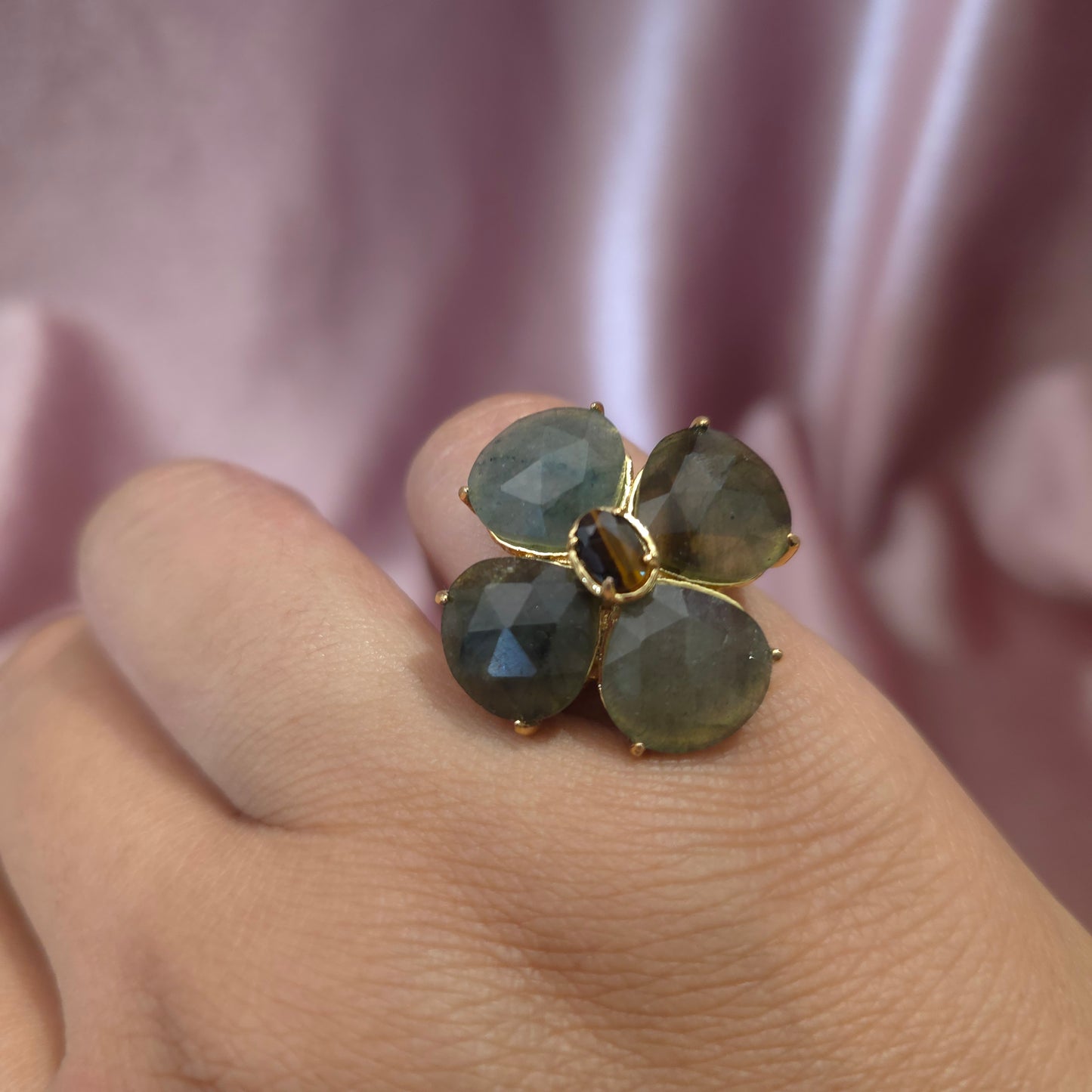 Bague Fleur Labradorite