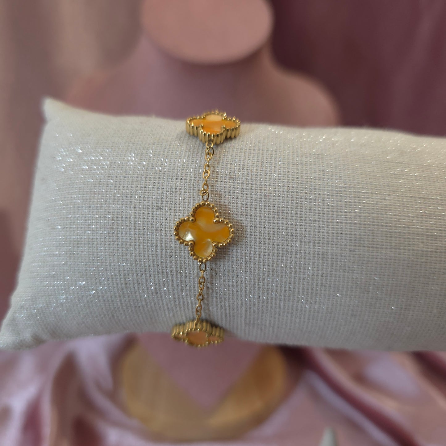 Bracelet 17