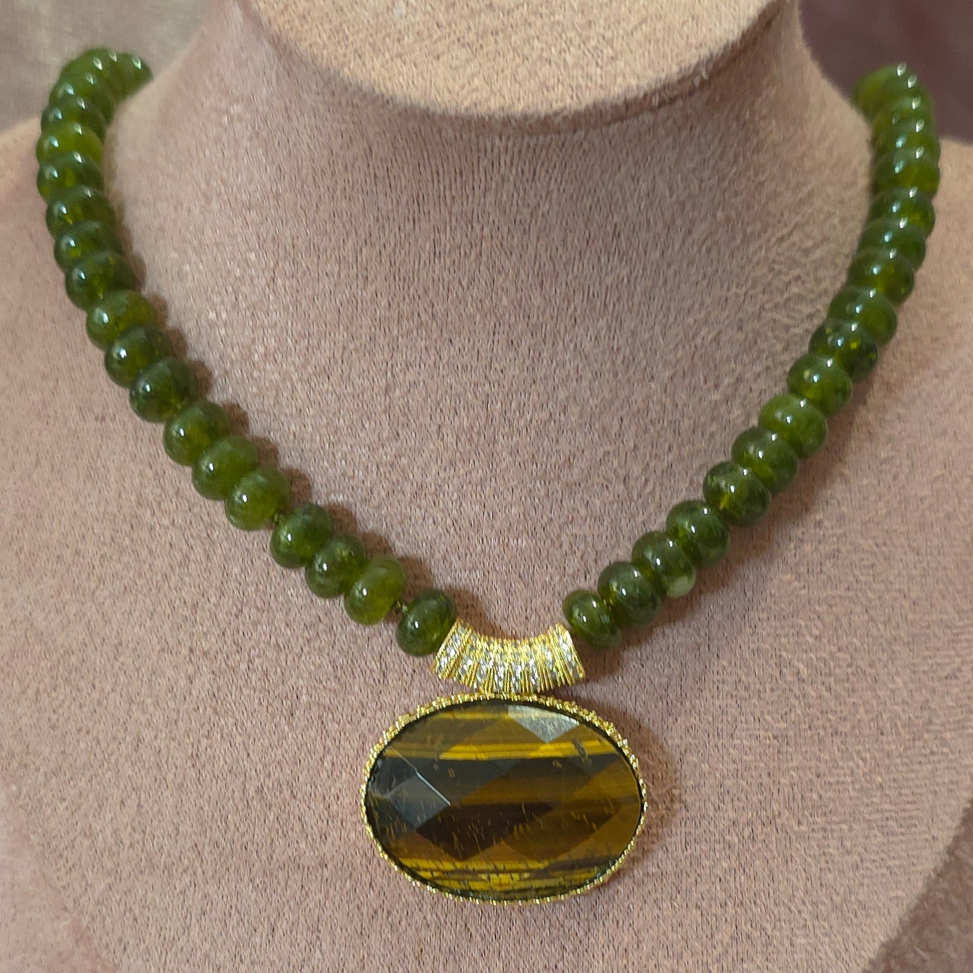 Collier peridot / Oeil de tigre