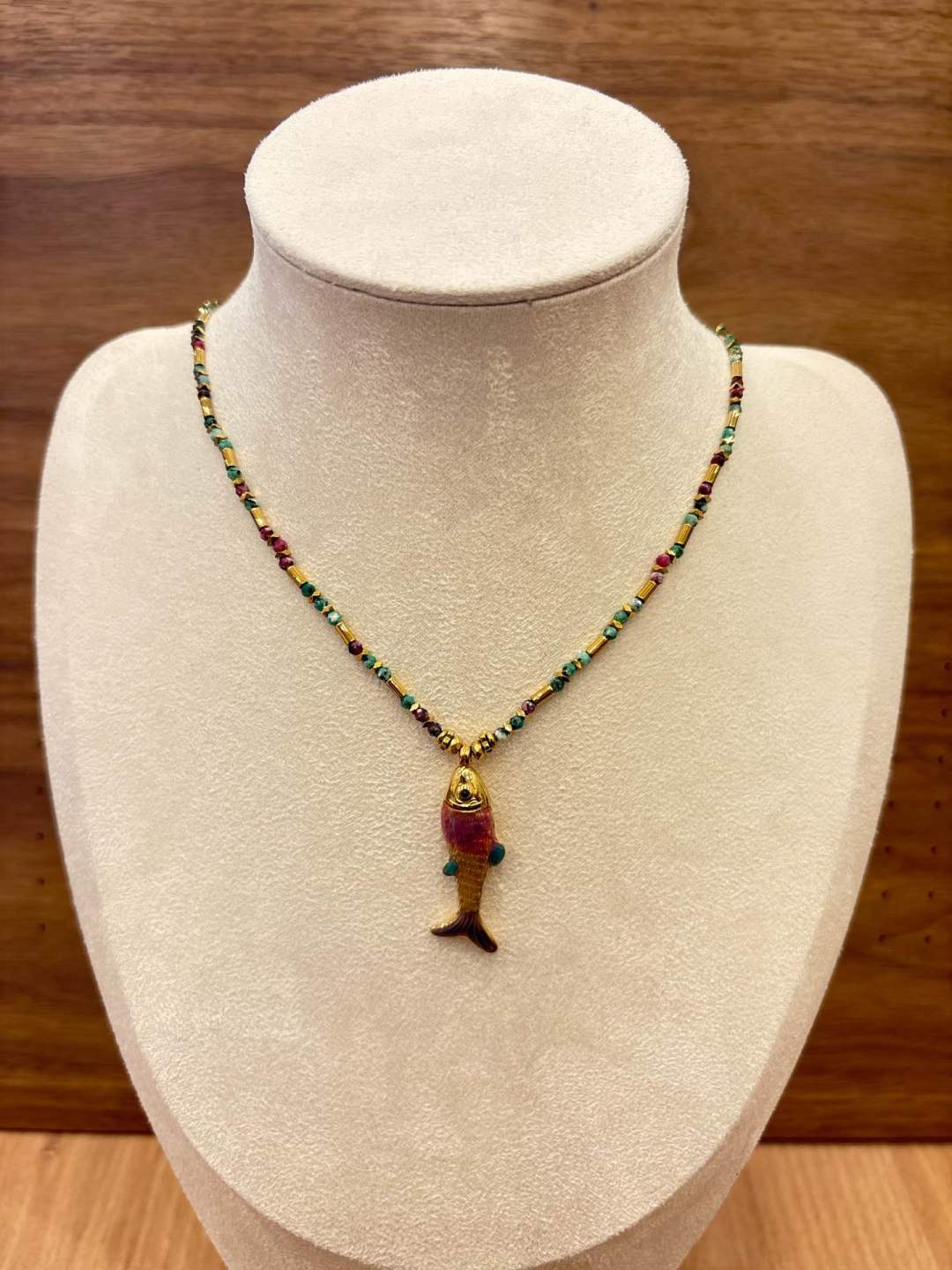 Collier HABAHA poisson