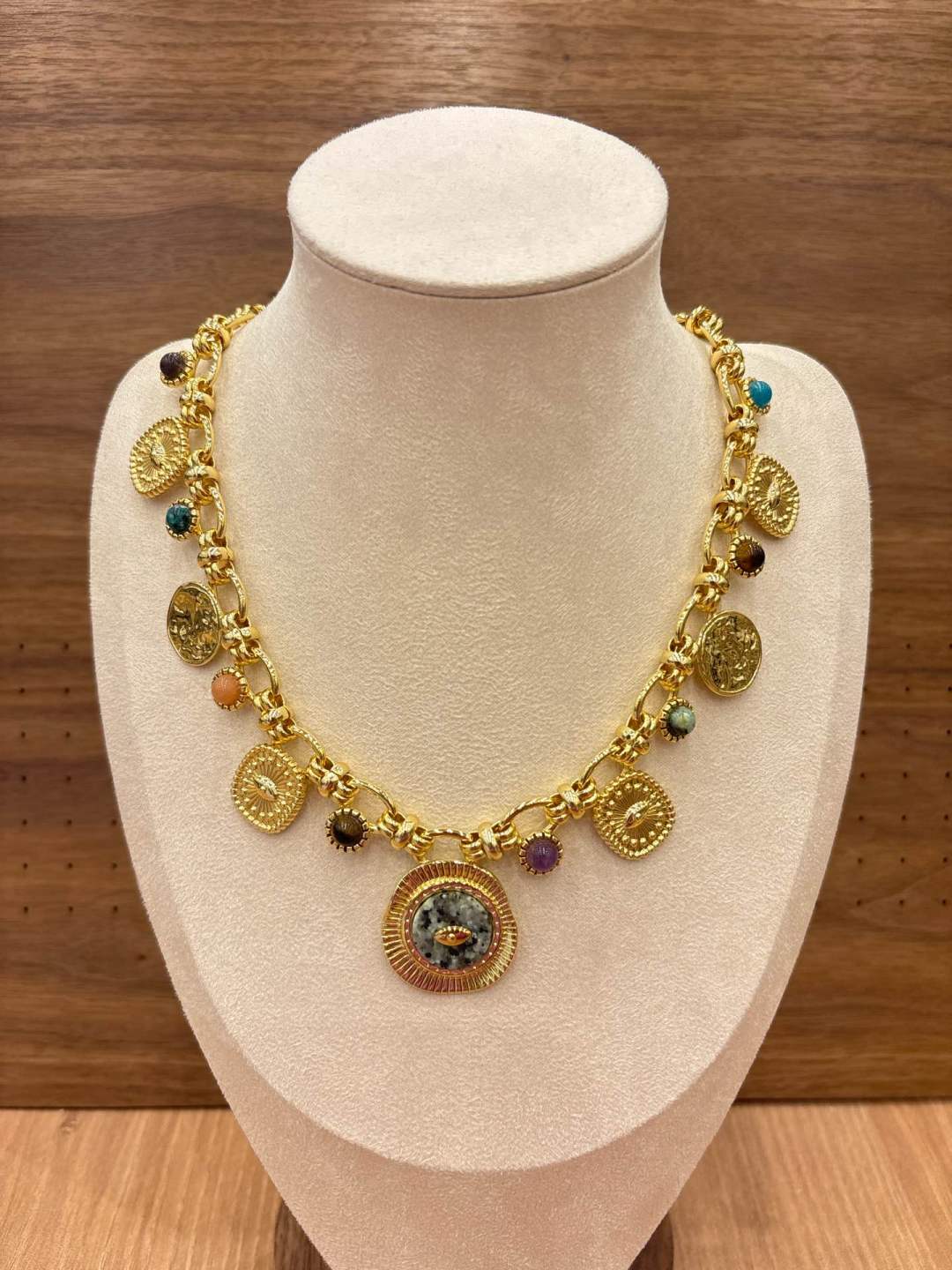 Collier HABAHA en Pierres Naturelles