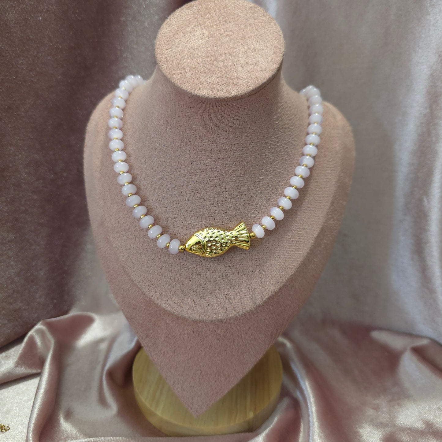 Collier 73